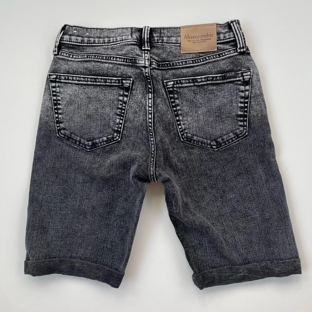 Abercrombie kids Boys Faded Black Stone Washed Acid Washed Denim Shorts 15/16